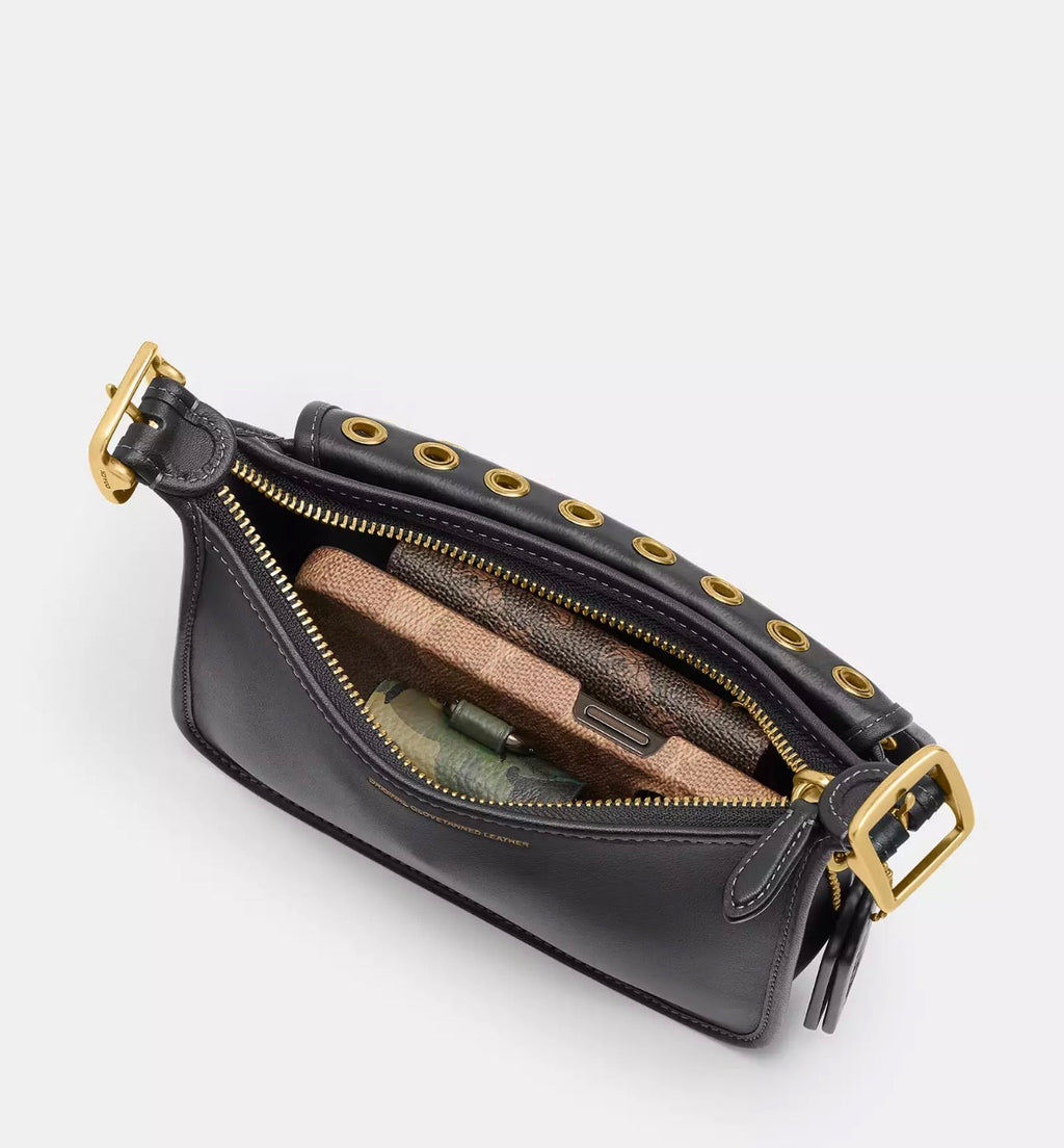 NWT Coach Patricia Legacy Bag 19 With Grommets In Black/Brass